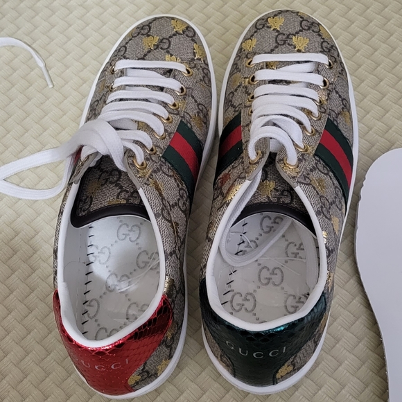 Gucci GG supreme low top ace with bees - Picture 10 of 13